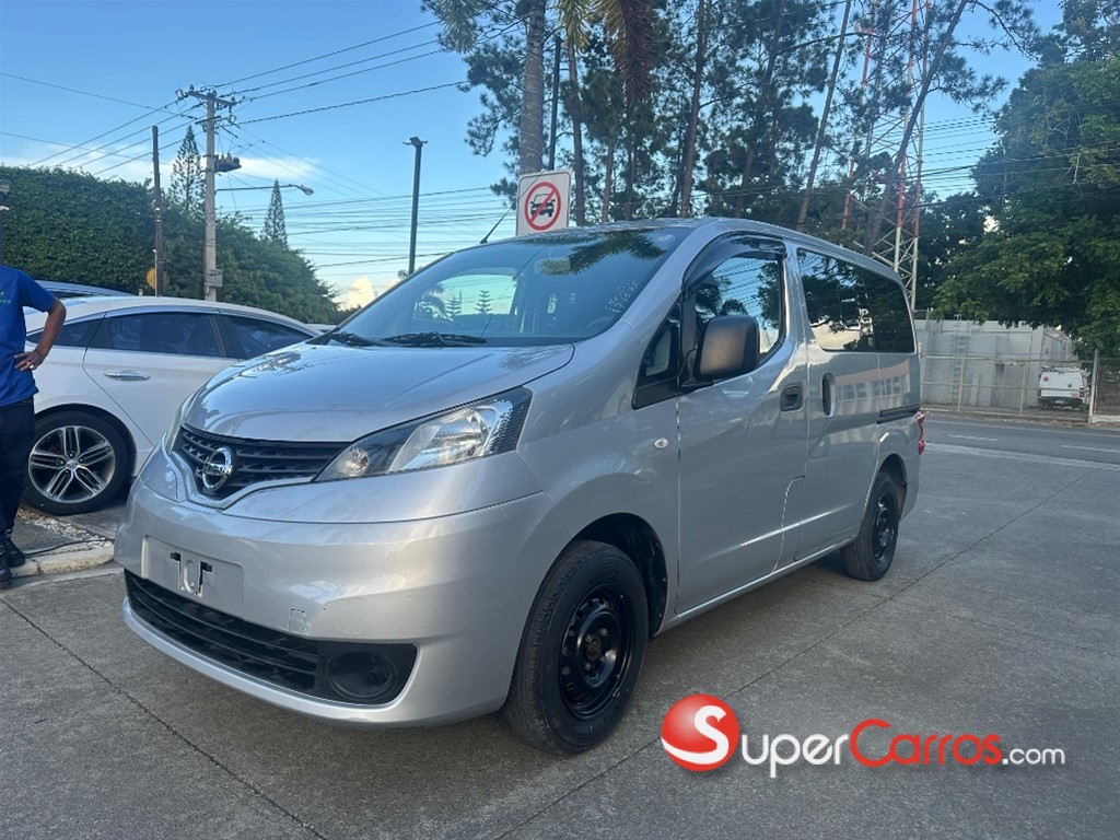 2019 Nissan NV 200 — foto 5 / 12