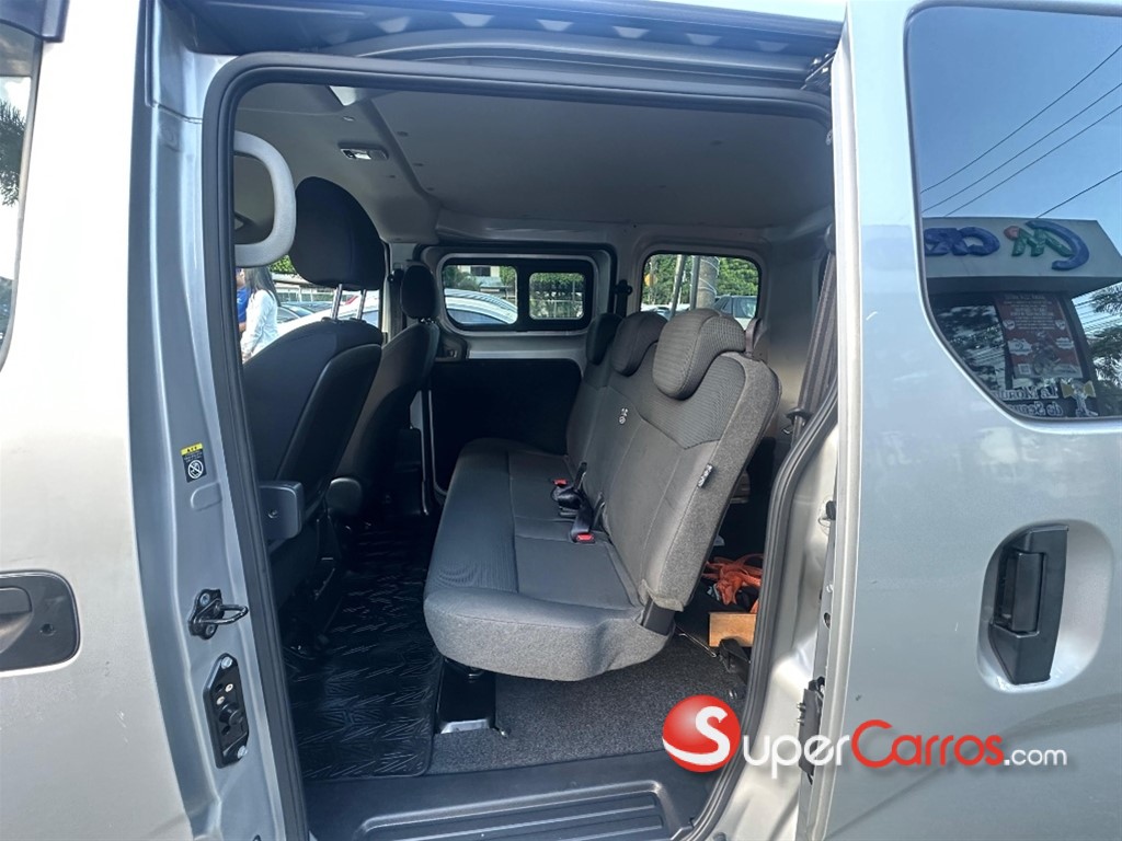 2019 Nissan NV 200 — foto 10 / 12