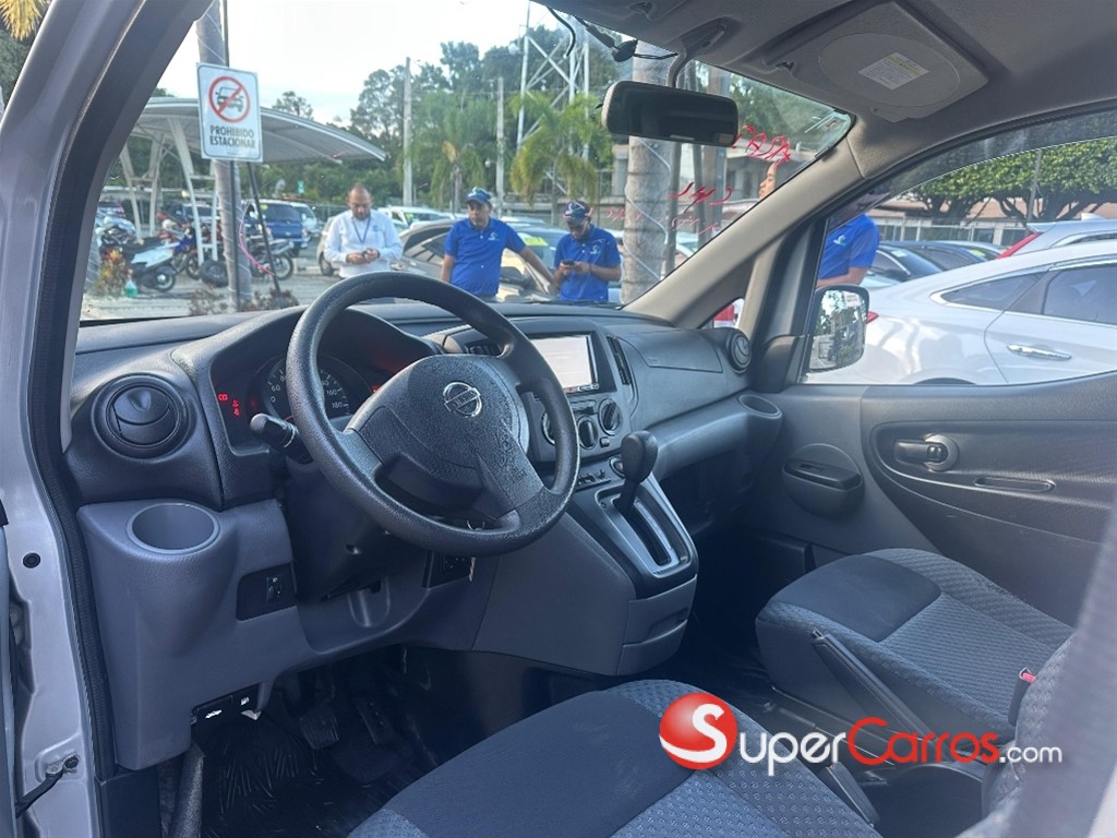 2019 Nissan NV 200 — foto 12 / 12