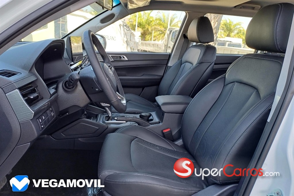 2026 KGM Musso LIMITED — foto 6 / 11