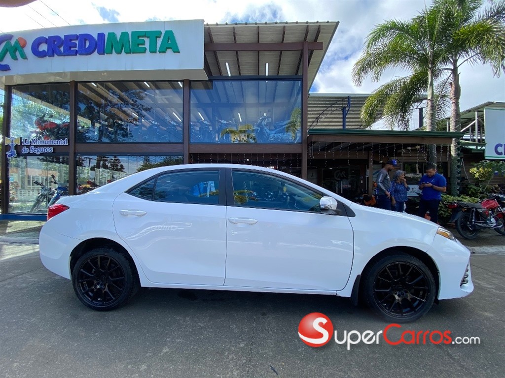 2018 Toyota Corolla SE