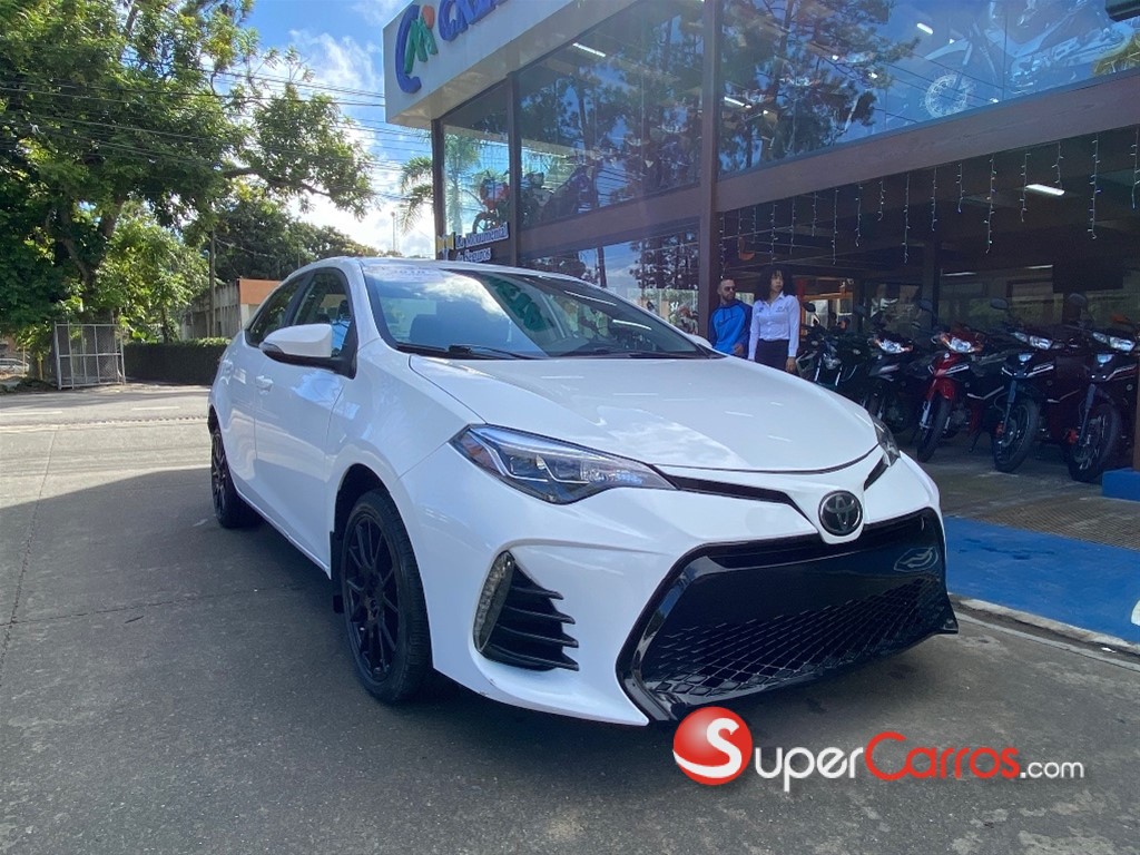 2018 Toyota Corolla SE — foto 6 / 12