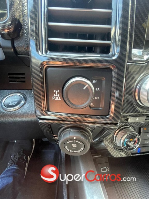 2018 Ford F 150 Platinum — foto 4 / 12