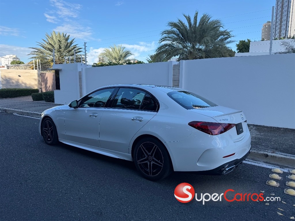2022 Mercedes-Benz Clase C 300 AMG 4Matic — foto 6 / 9