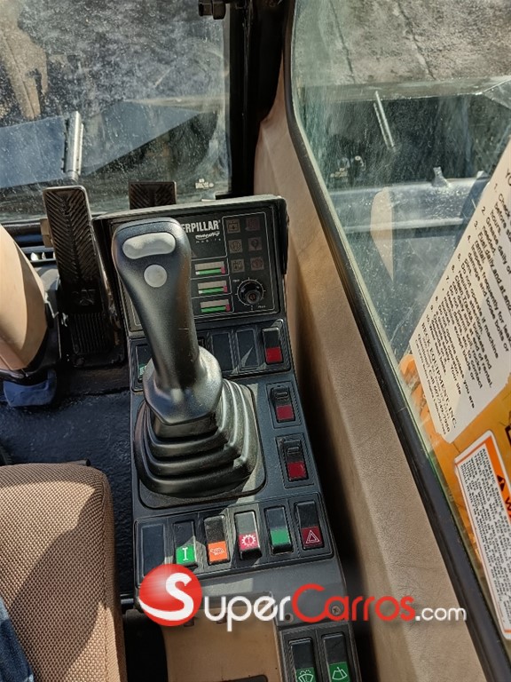 2002 Caterpillar 320D — foto 11 / 12
