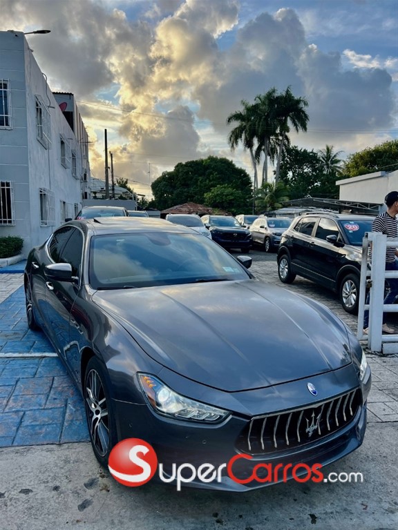 2018 Maserati Ghibli — foto 4 / 11