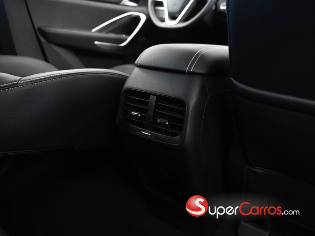 2024 Chevrolet Captiva LT — foto 9 / 12