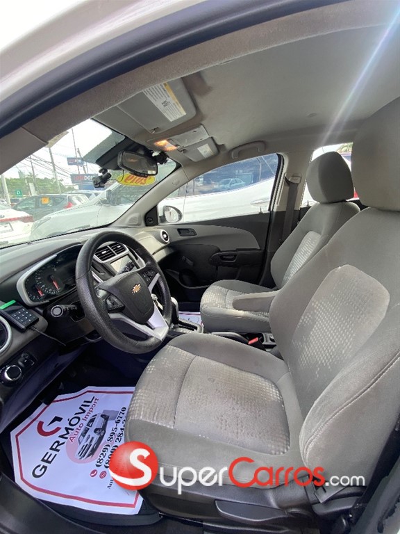 2019 Chevrolet Sonic LT — foto 9 / 9