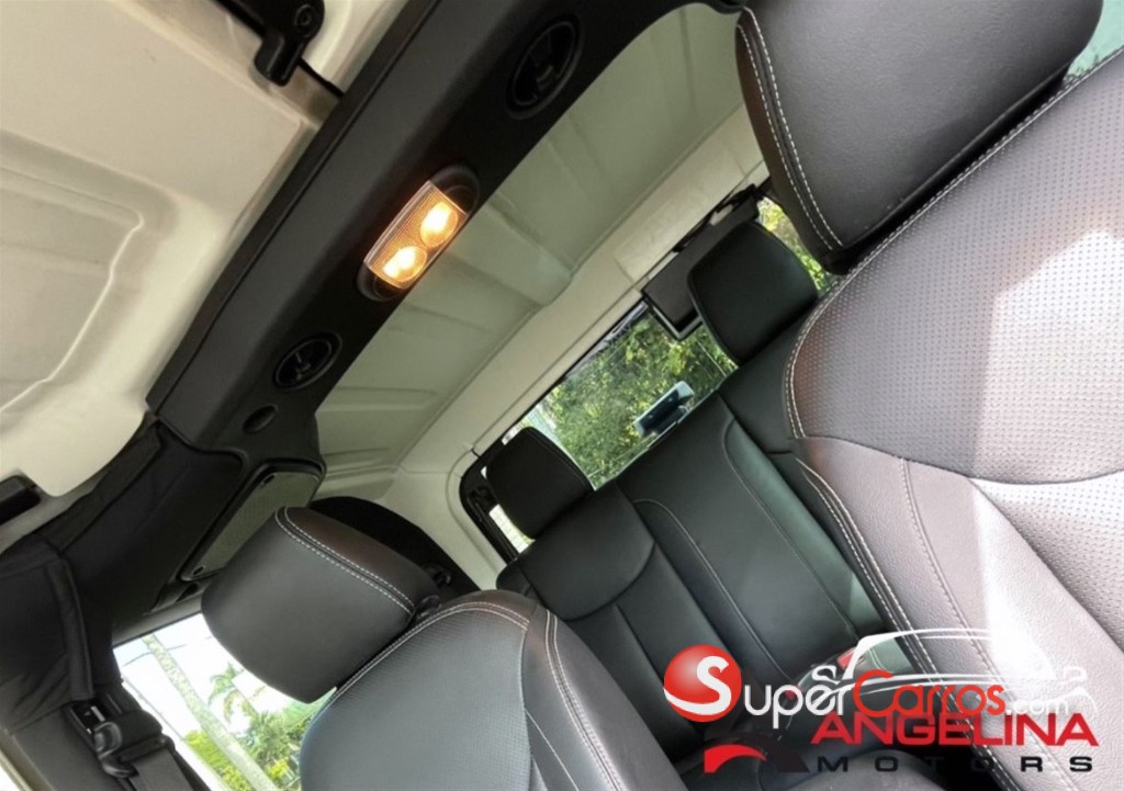 2017 Jeep Wrangler — foto 6 / 7