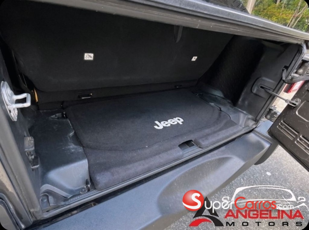 2017 Jeep Wrangler — foto 7 / 7