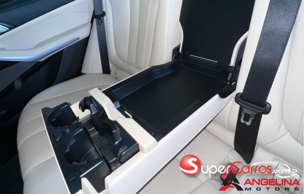2021 BMW X 5 SDRIVE 40i — foto 7 / 12