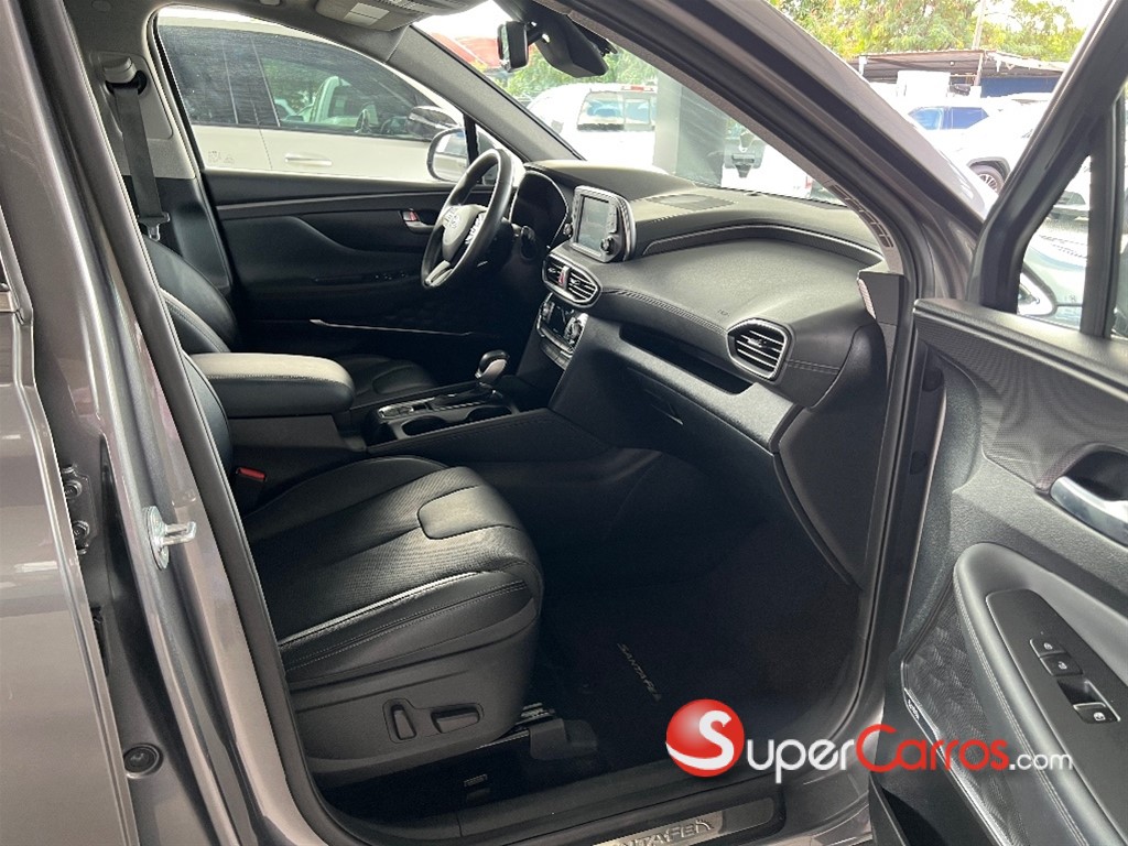 2019 Hyundai Santa Fe Limited — foto 8 / 12