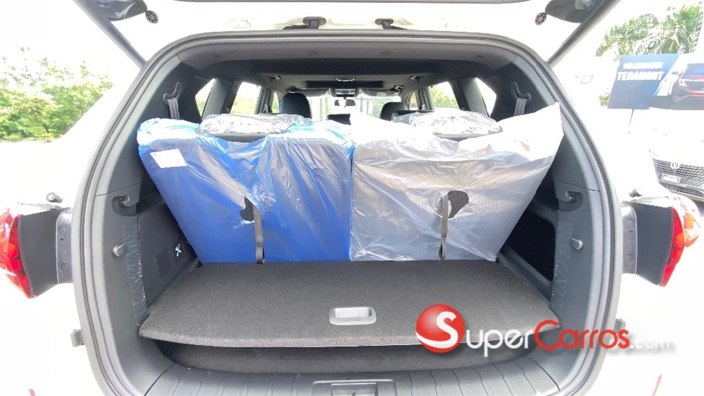 2025 KGM Rexton ADVENTURE PLUS — foto 8 / 12