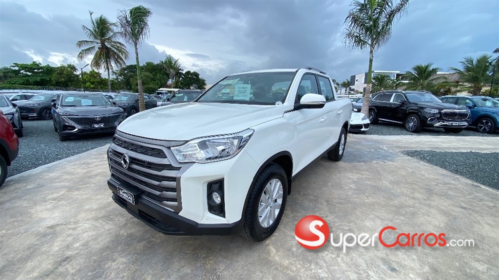 2025 KGM Musso ADVENTURE — foto 2 / 10