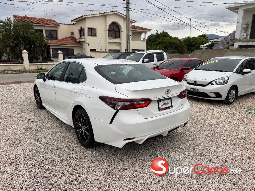 2022 Toyota Camry SE — foto 5 / 12