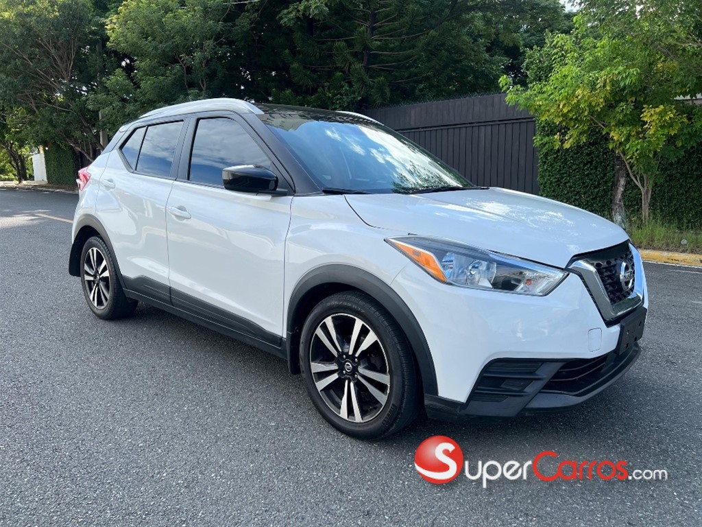 2020 Nissan Kicks SV