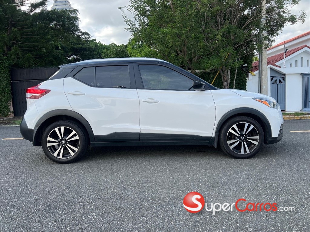 2020 Nissan Kicks SV — foto 3 / 10
