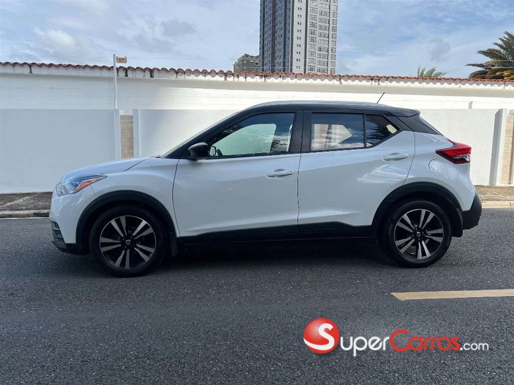 2020 Nissan Kicks SV — foto 4 / 10