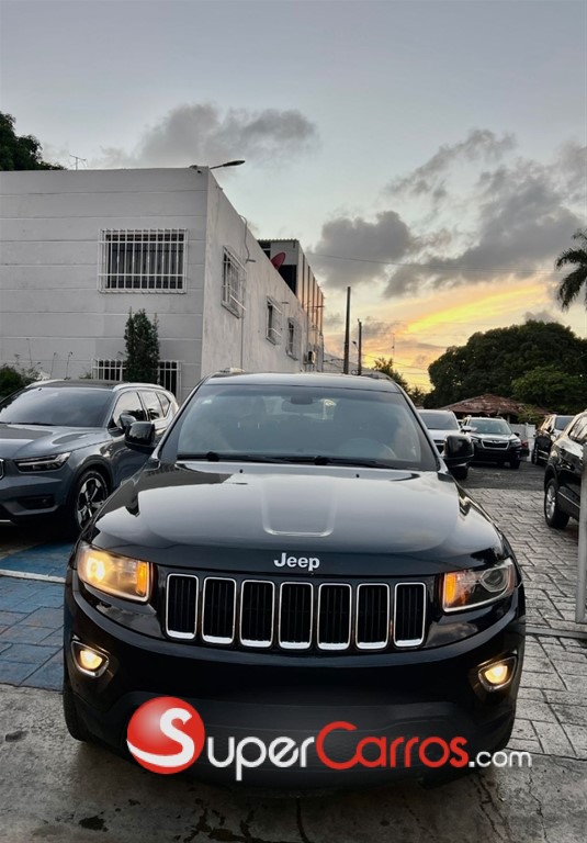 2014 Jeep Grand Cherokee Laredo 4x4 — foto 3 / 10