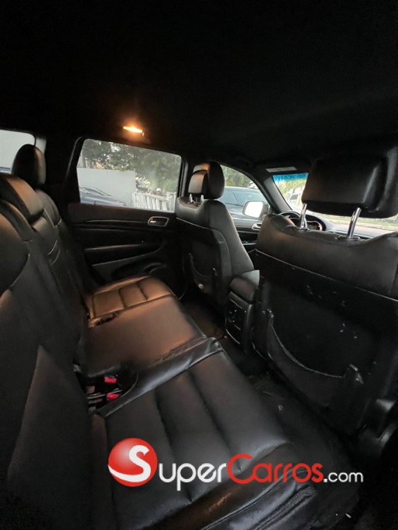 2014 Jeep Grand Cherokee Laredo 4x4 — foto 9 / 10