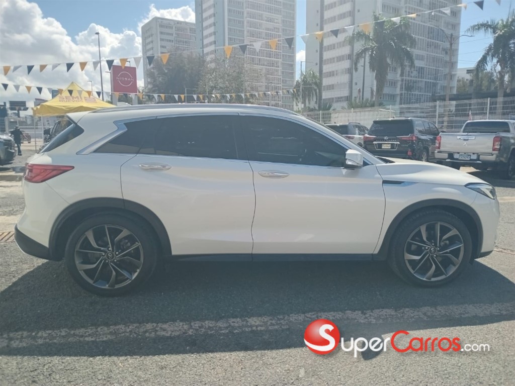 2022 Infiniti QX-50 — foto 7 / 12