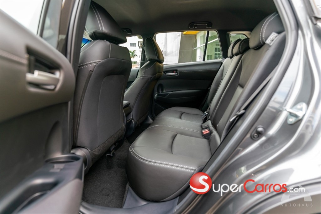 2026 Toyota Corolla Cross Low — foto 9 / 9