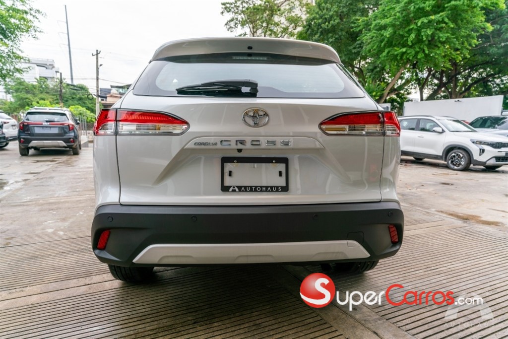2027 Toyota Corolla Cross Low — foto 4 / 8