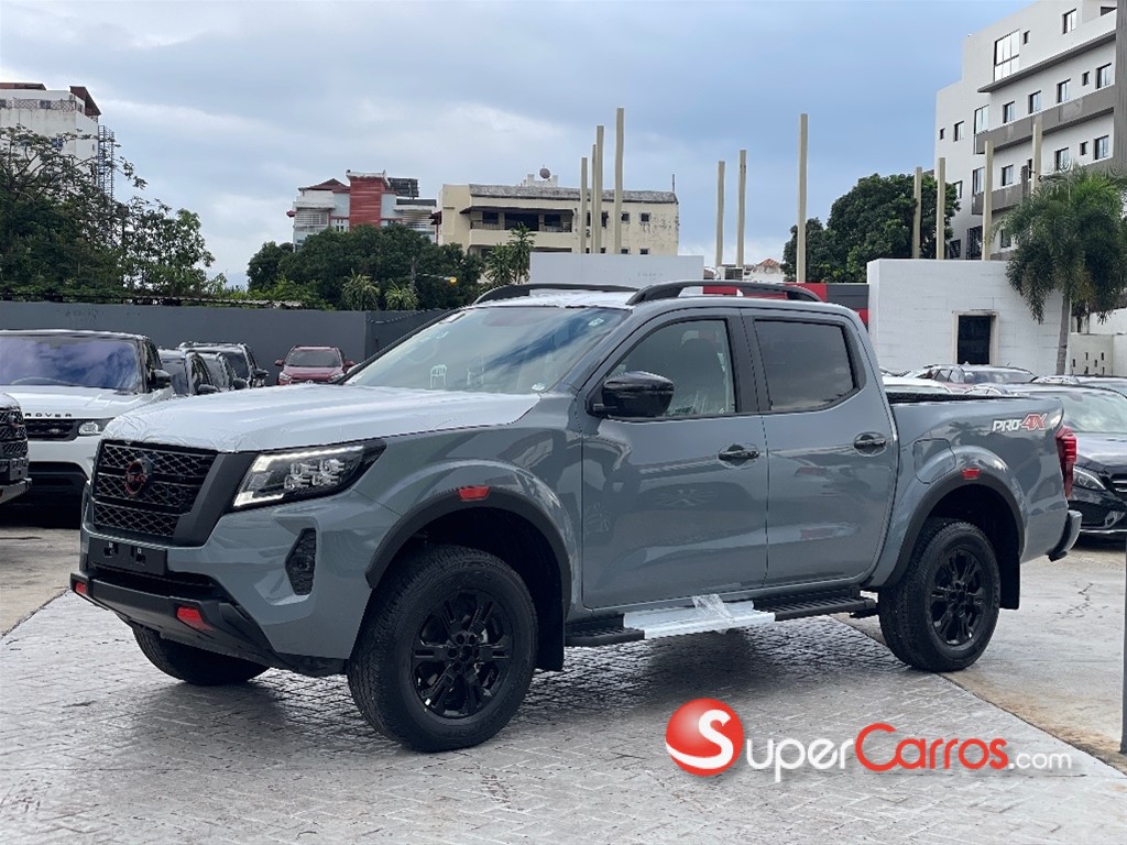 2025 Nissan Navara PRO X4