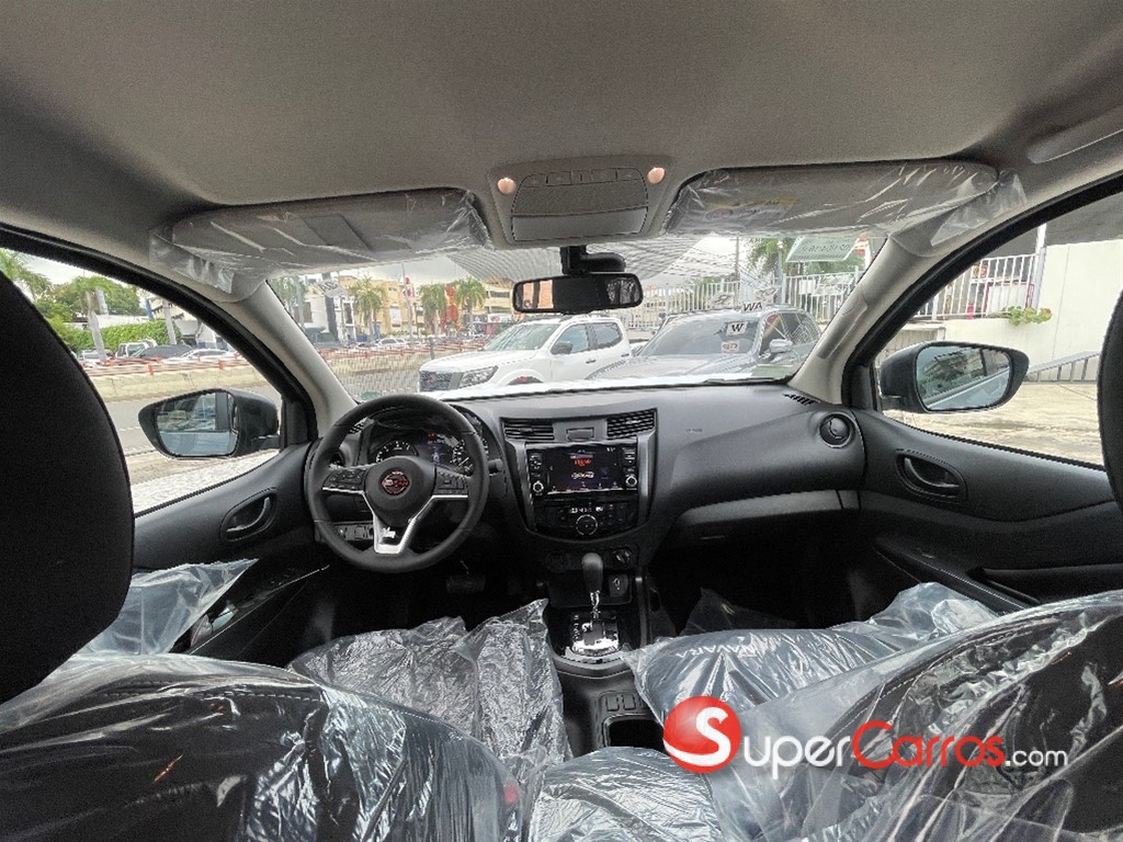 2025 Nissan Navara PRO X4 — foto 11 / 12