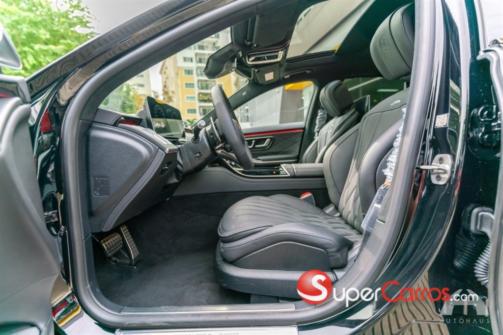 2025 Mercedes-Benz Clase S 63 E PERFORMANCE — foto 3 / 9