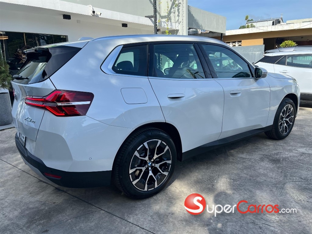 2026 BMW X 3 X-DRIVE — foto 7 / 8