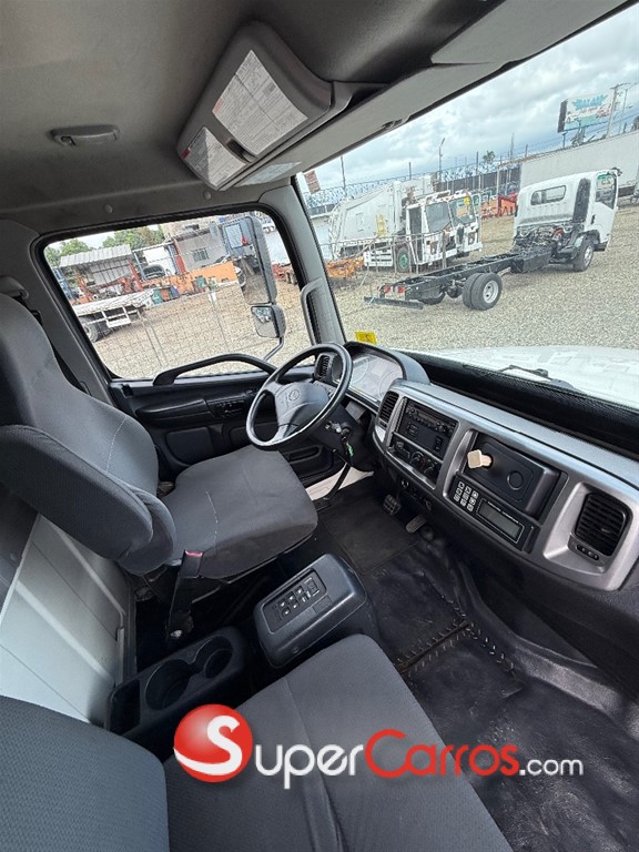 2013 Hino 338 — foto 3 / 5