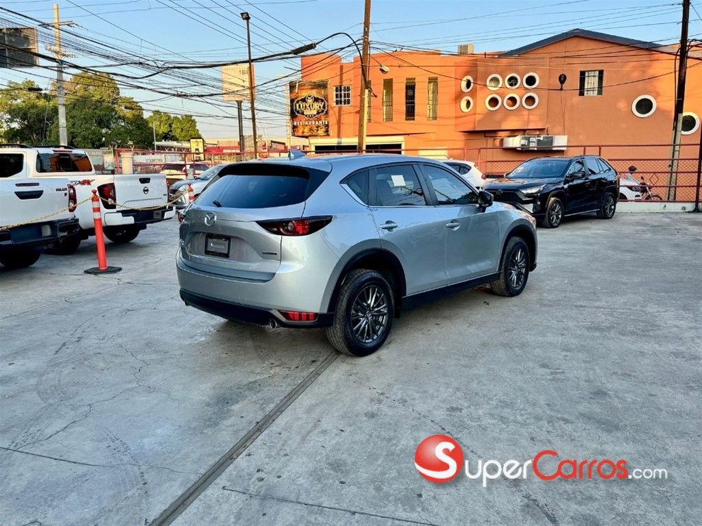 2020 Mazda CX-5 Touring — foto 6 / 11