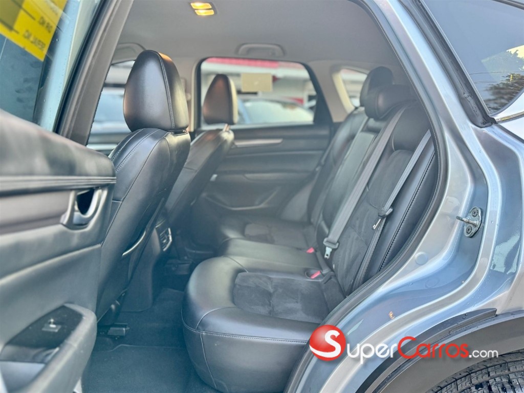 2020 Mazda CX-5 Touring — foto 7 / 11
