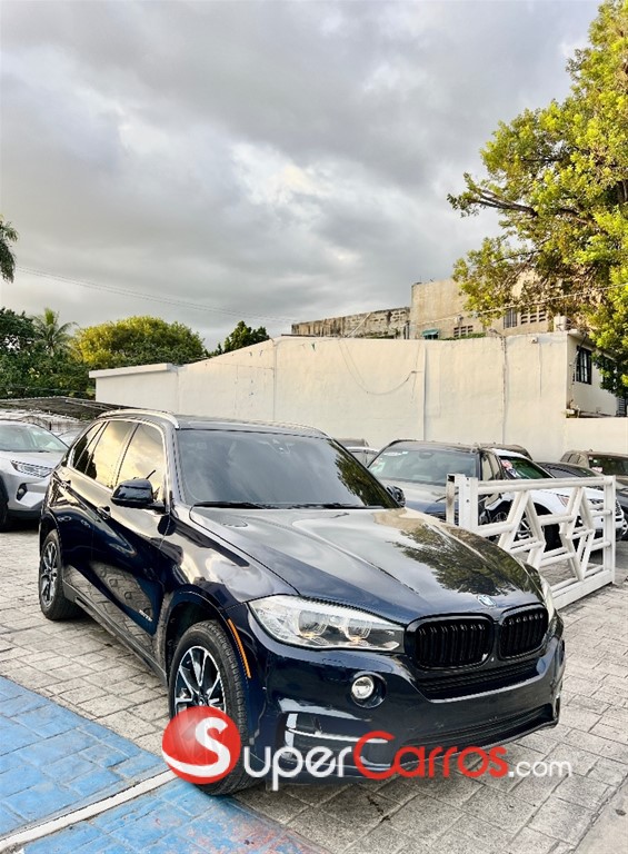 2017 BMW X 5 XDRIVE 35i — foto 3 / 9
