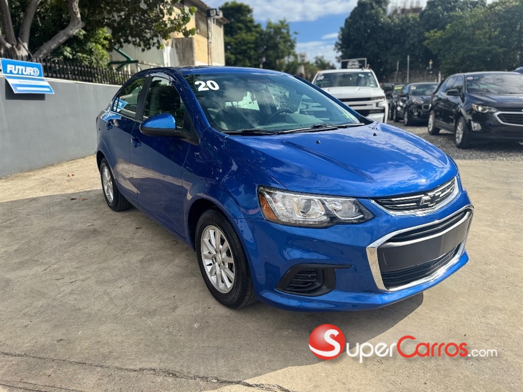 2020 Chevrolet Sonic LT — foto 3 / 12