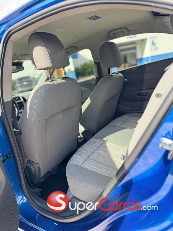 2020 Chevrolet Sonic LT — foto 12 / 12