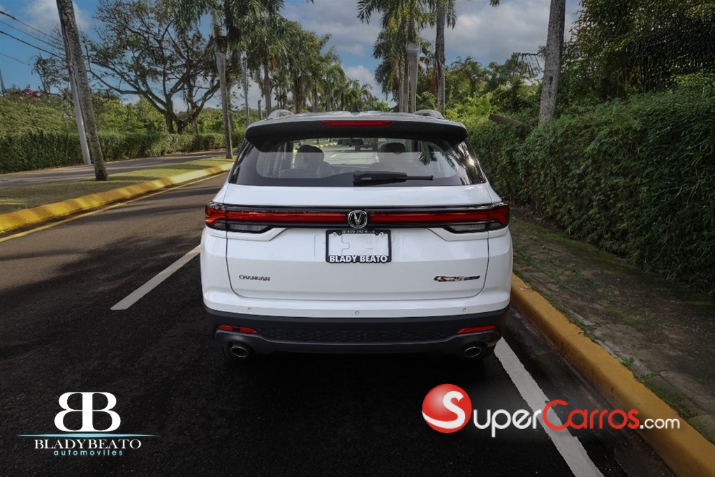 2027 Changan CS 35 Plus — foto 7 / 12
