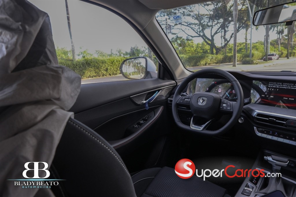 2027 Changan CS 35 Plus — foto 10 / 12