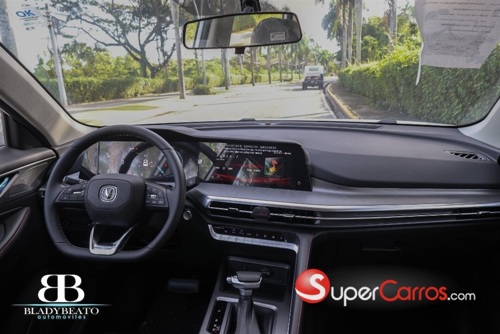 2027 Changan CS 35 Plus — foto 12 / 12