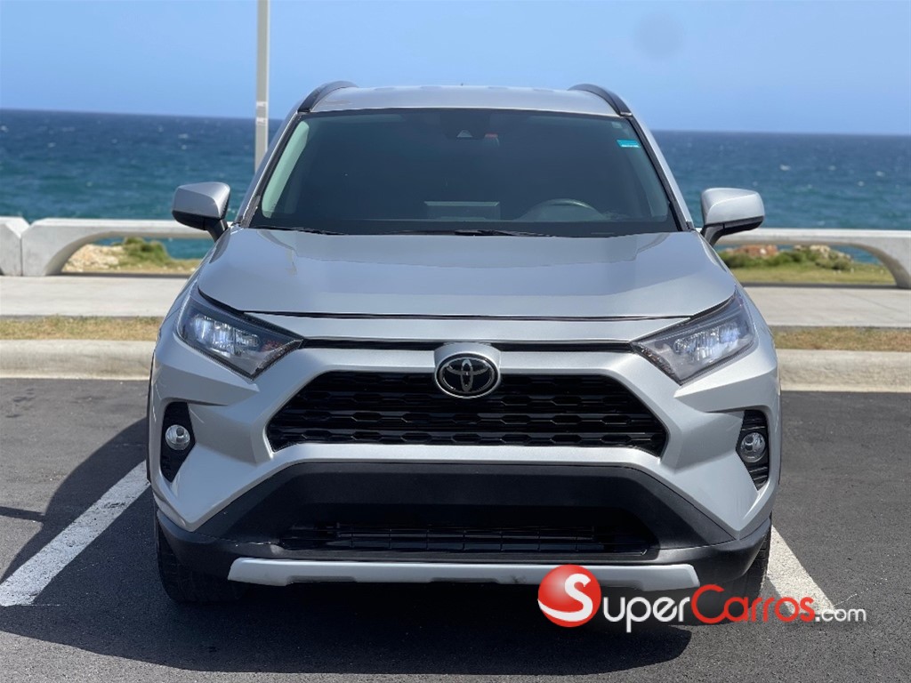 2020 Toyota RAV4 LE PLUS — foto 2 / 9