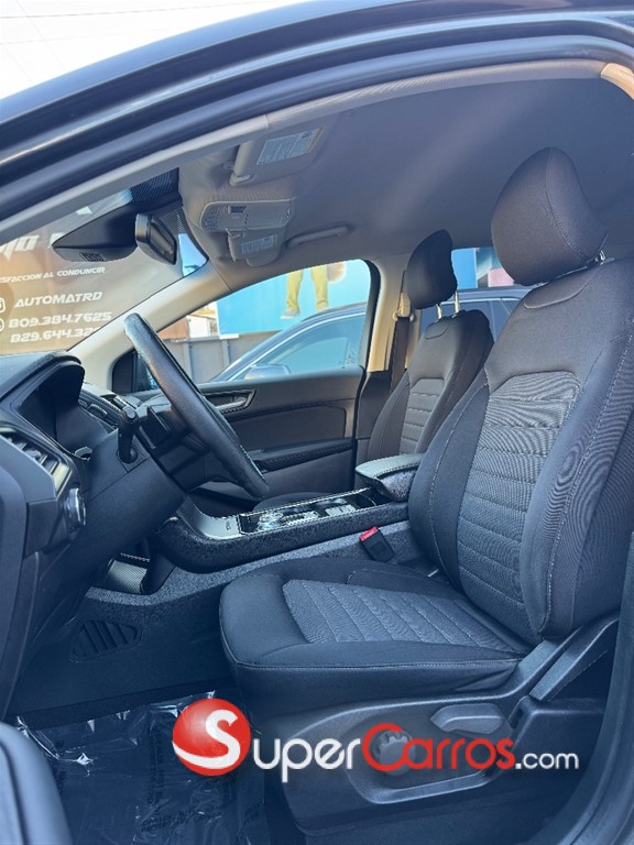 2019 Ford EDGE SE — foto 8 / 12