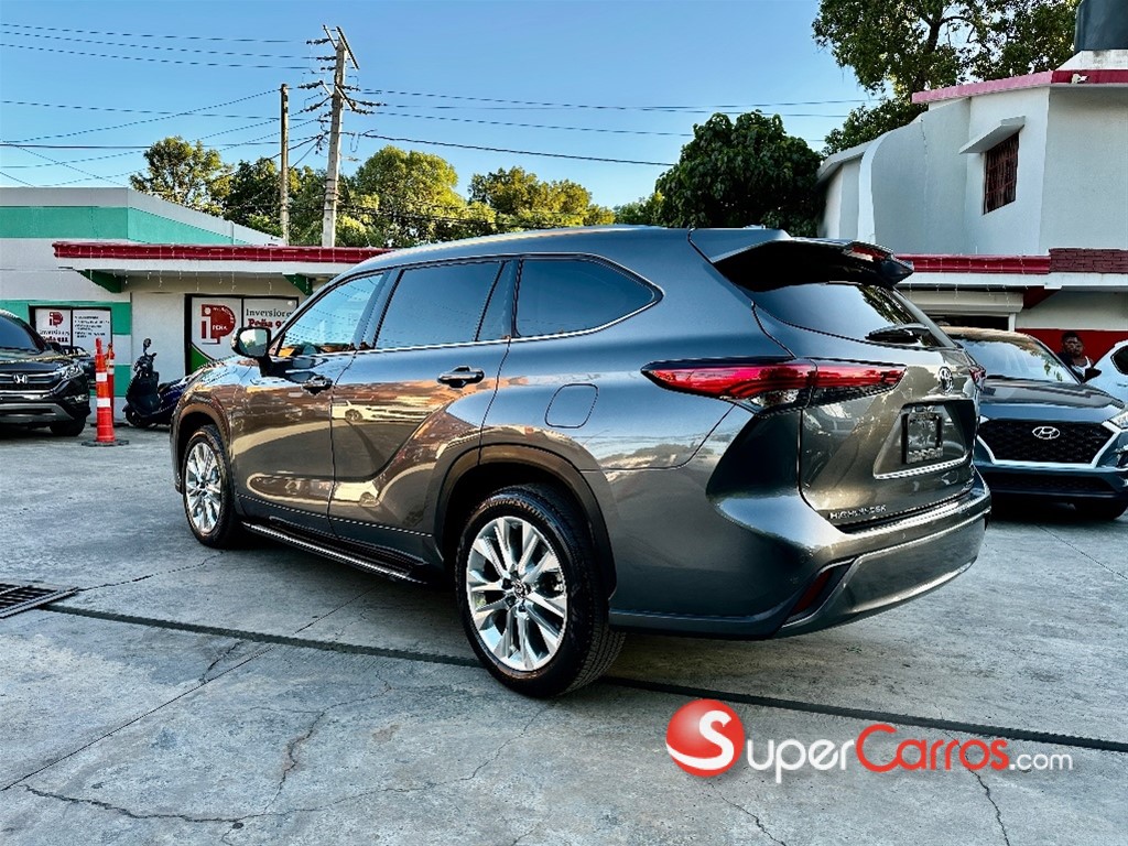 2020 Toyota Highlander Limited — foto 5 / 12