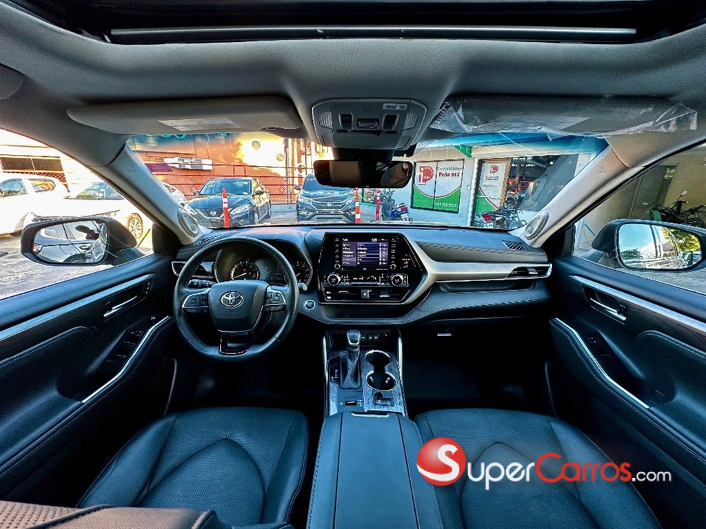 2020 Toyota Highlander Limited — foto 8 / 12