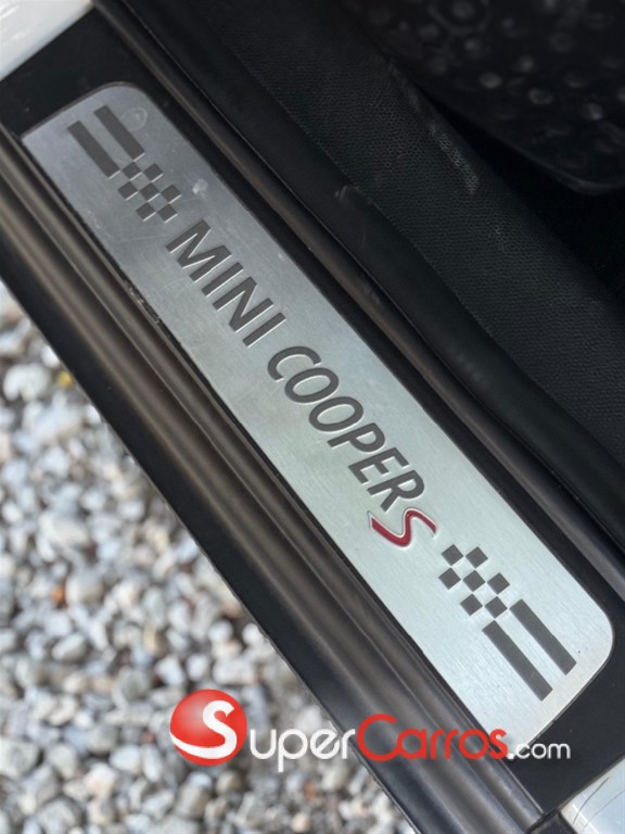 2015 Mini Cooper S Countryman ALL4 — foto 11 / 12