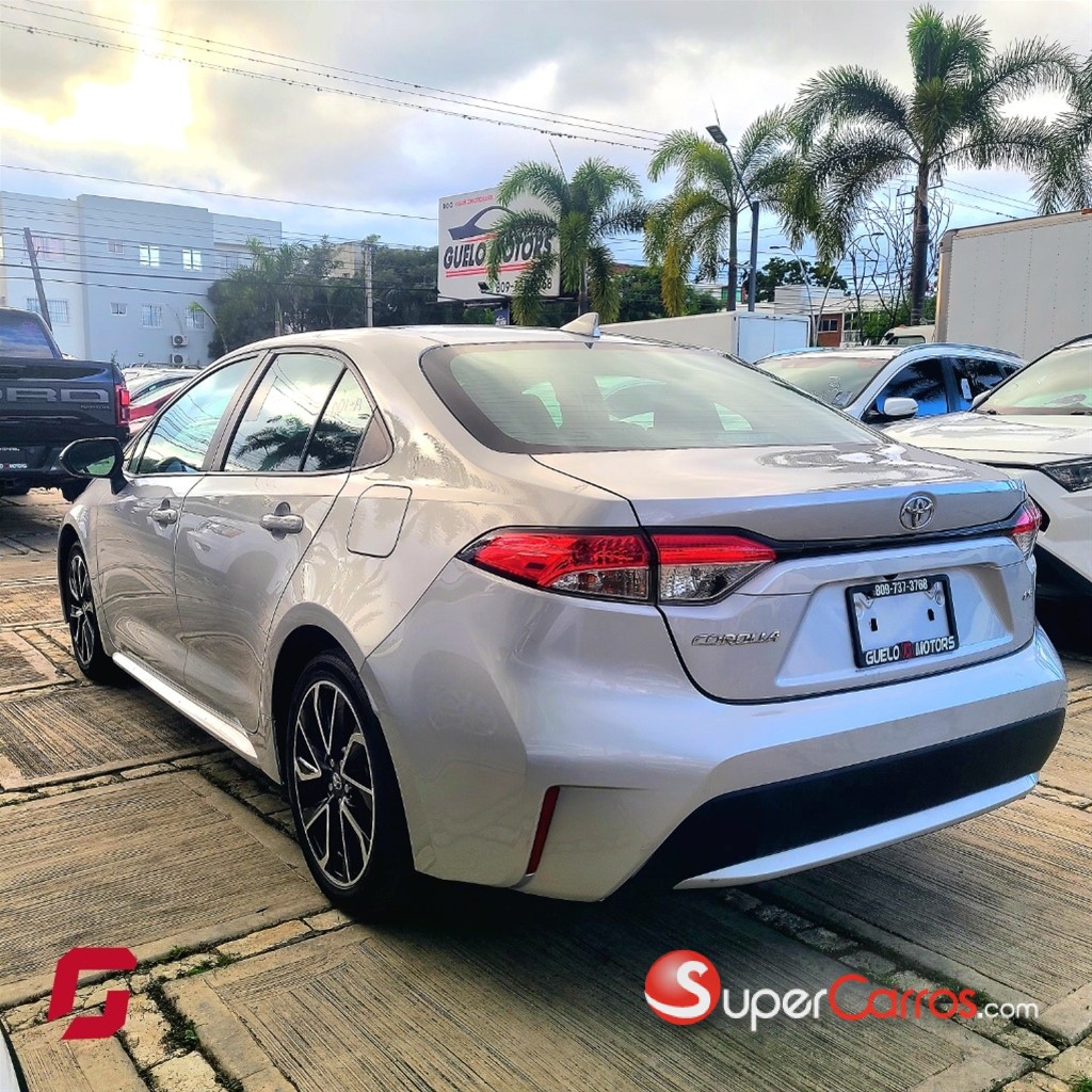 2022 Toyota Corolla LE — foto 4 / 12