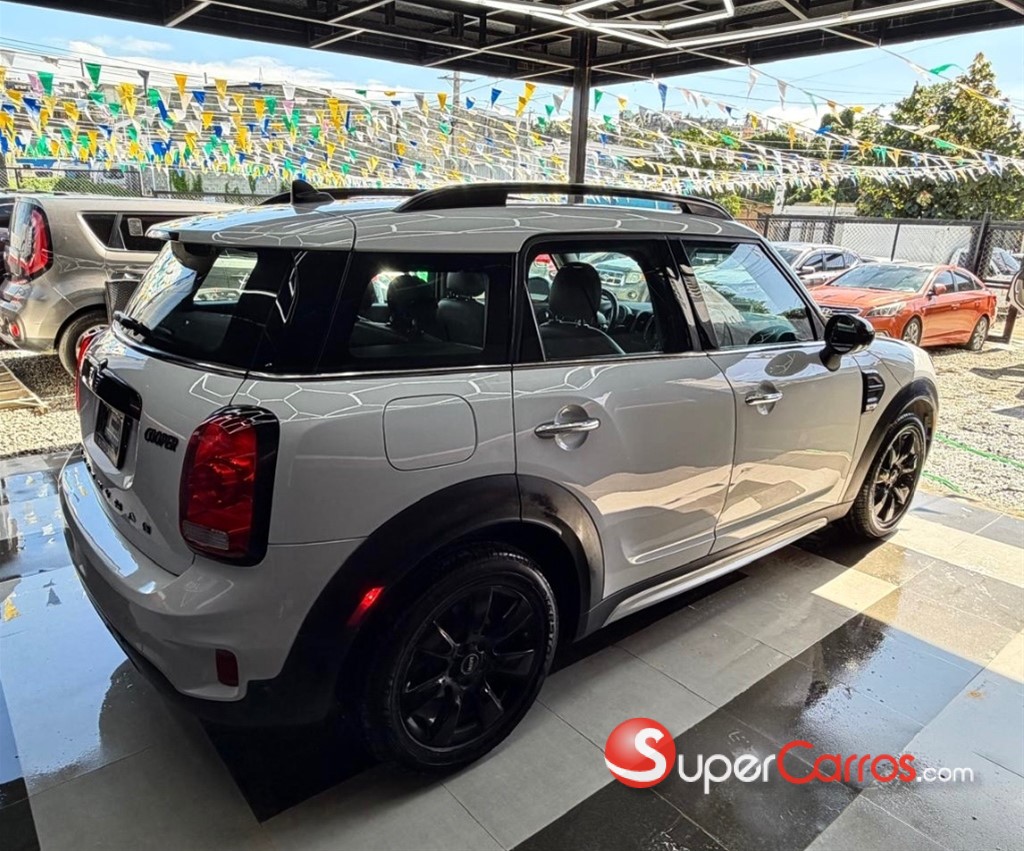 2017 Mini Cooper Countryman S — foto 6 / 12