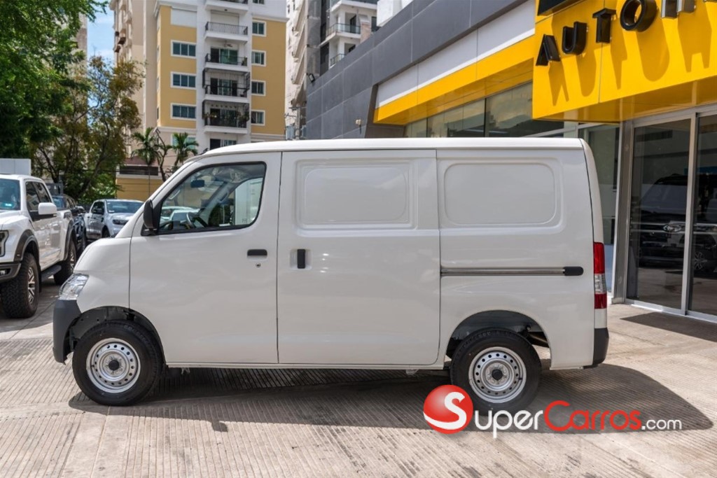 2026 Toyota Town-Ace Gran max — foto 2 / 9