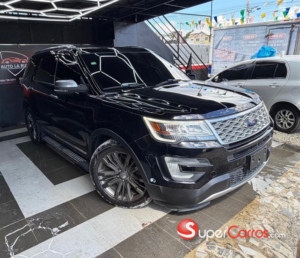 2017 Ford Explorer Platinum — foto 3 / 12