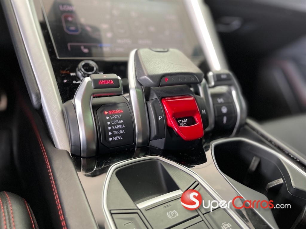 2020 Lamborghini Urus — foto 3 / 12